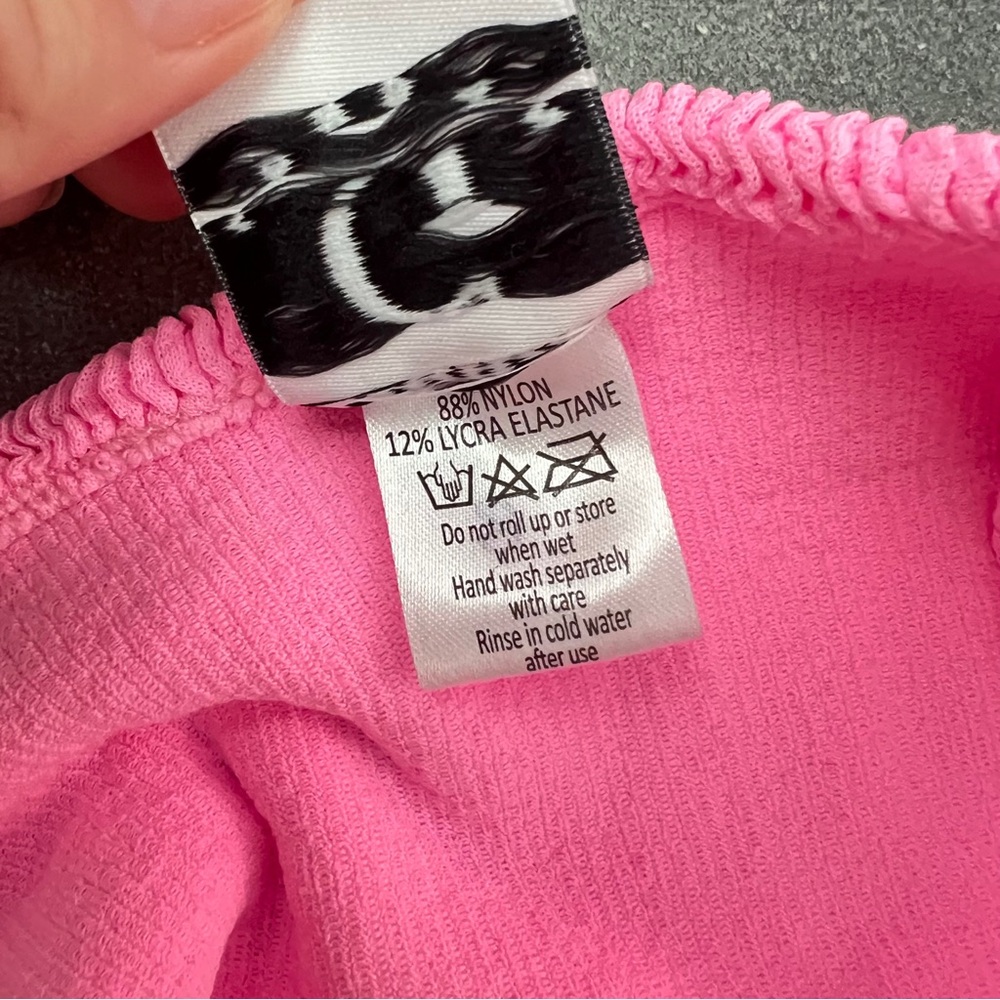 NWOT New Hunza G Ariel Bandeau Pink Bubblegum Bikini Swim Swimsuit One Size - Picture 5 of 8